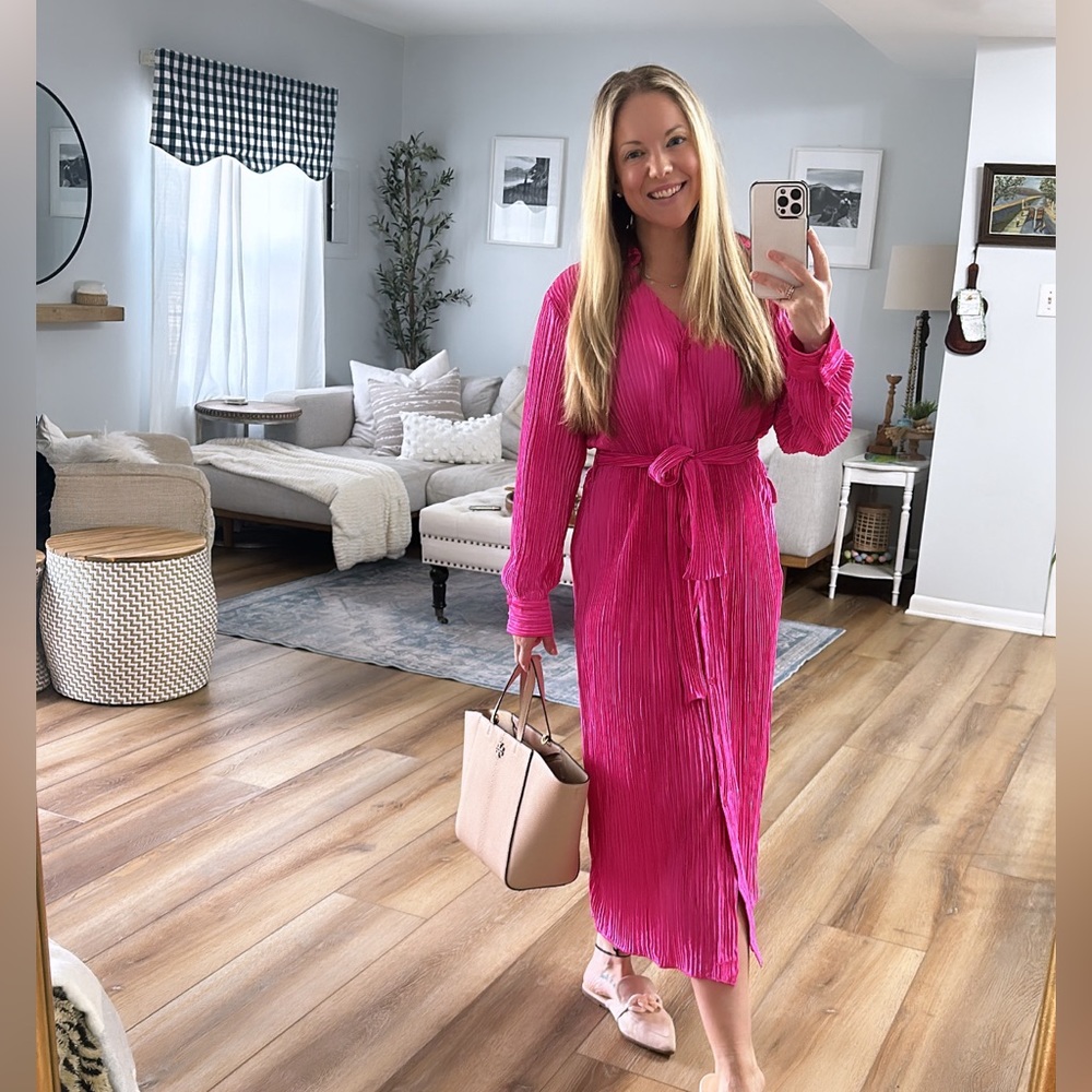 Boutique, beautiful pink dress so comfortable!